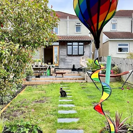 Peaceful Cat-lovers With Garden And Cabin Nyaraló *